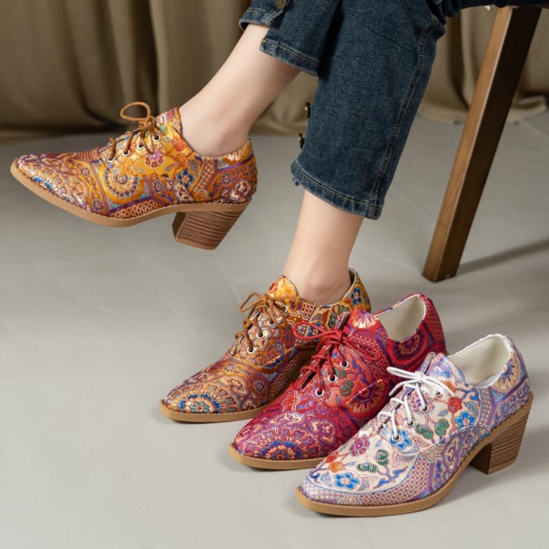 New Style Shoes: Large-sized Pointed-toe Lace-up Single Boots for Women, Lace-up Thick-heeled Ankle Boots for Women