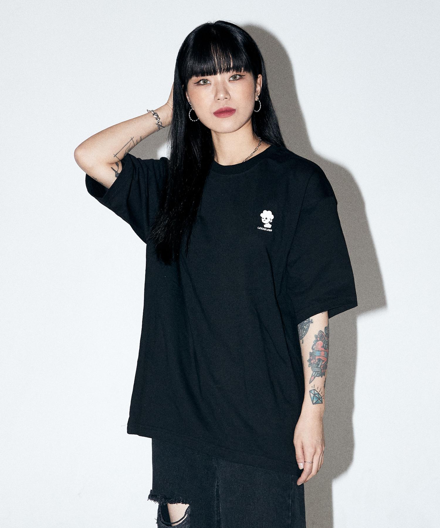 Rizris Basic Logo Embroidered Short Sleeve T-Shirt [Black] 1 Size