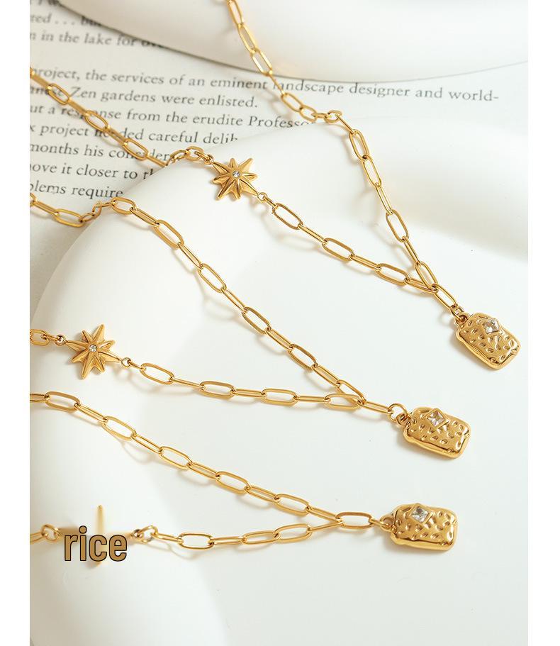 European Winter Zircon Hexagram Pendant Necklace In 18K Gold-Plated Titanium Steel