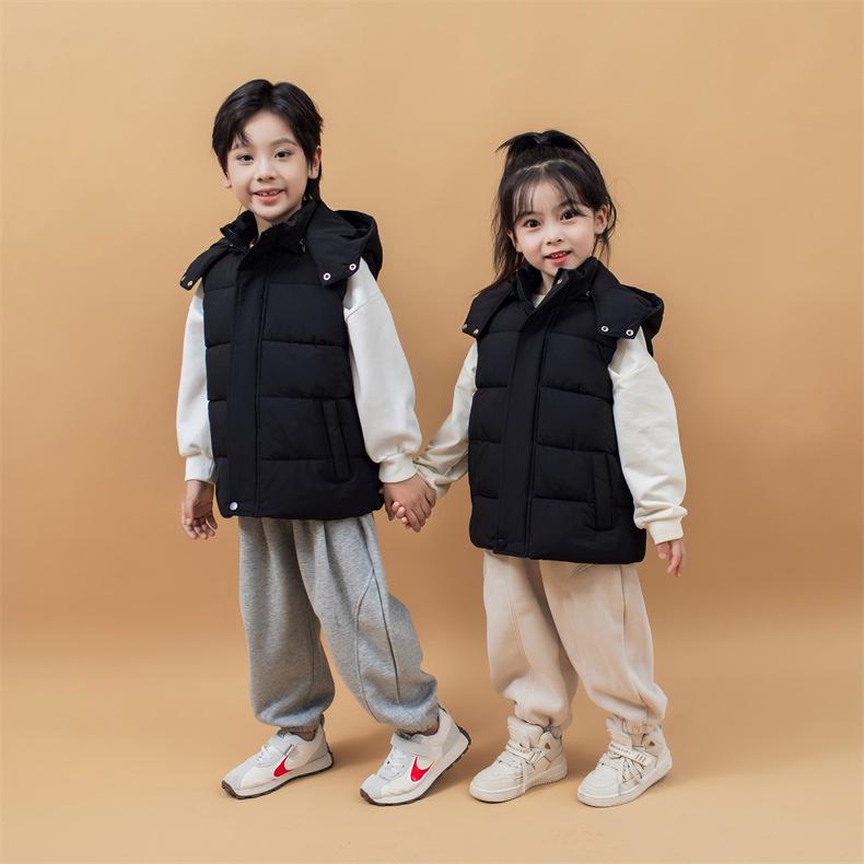 Dětská prošívaná vesta s kapucí na podzim a zimu - Silná teplá vesta pro chlapce a dívky, ideální pro školní uniformy