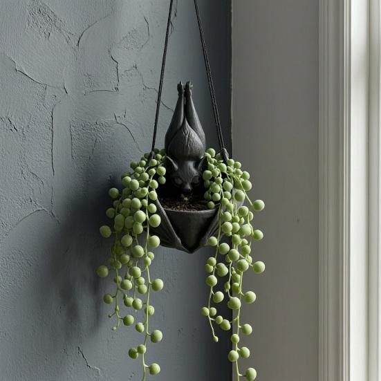 Gothic Flower Pot Bat Shaped Hanging Planter, Plant for Indoor Outdoor Garden Distinctive Landscaping Holder Wall Decor, Unique Wing Flowerpot
