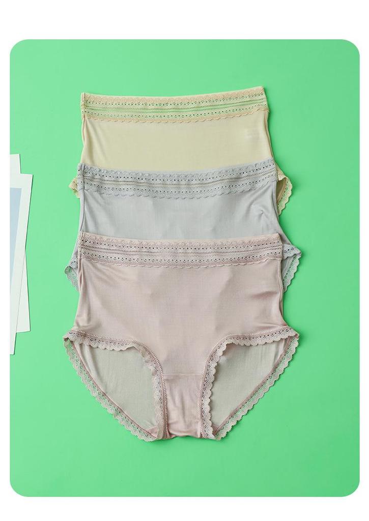 42-Stitch Mulberry Silk Lace Mid-Waist Breathable Boyshorts for Women