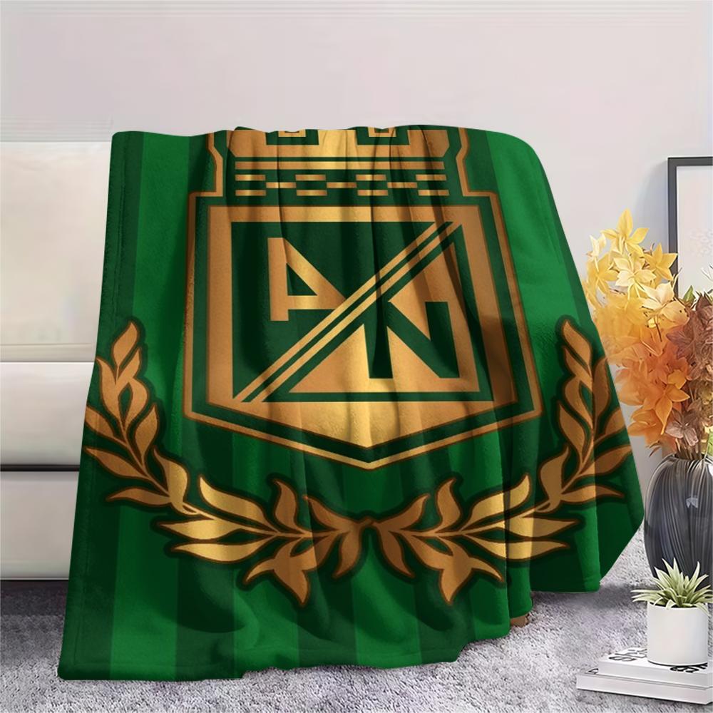 1PC Atlético Nacional Print Flannel Blanket, High quality Comfortable for All Seasons, Home Decor, Warmth and Comfort, Perfect for Christmas Gifts