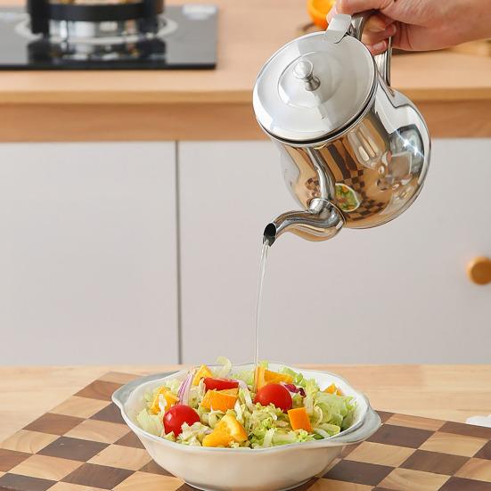 Stainless Steel Oil Filter Jug with Non-Drip Spout Heat-Resistant Kitchen Oil Container with Fine Mesh Rust-Proof Leak-Proof Essential Cooking Tool