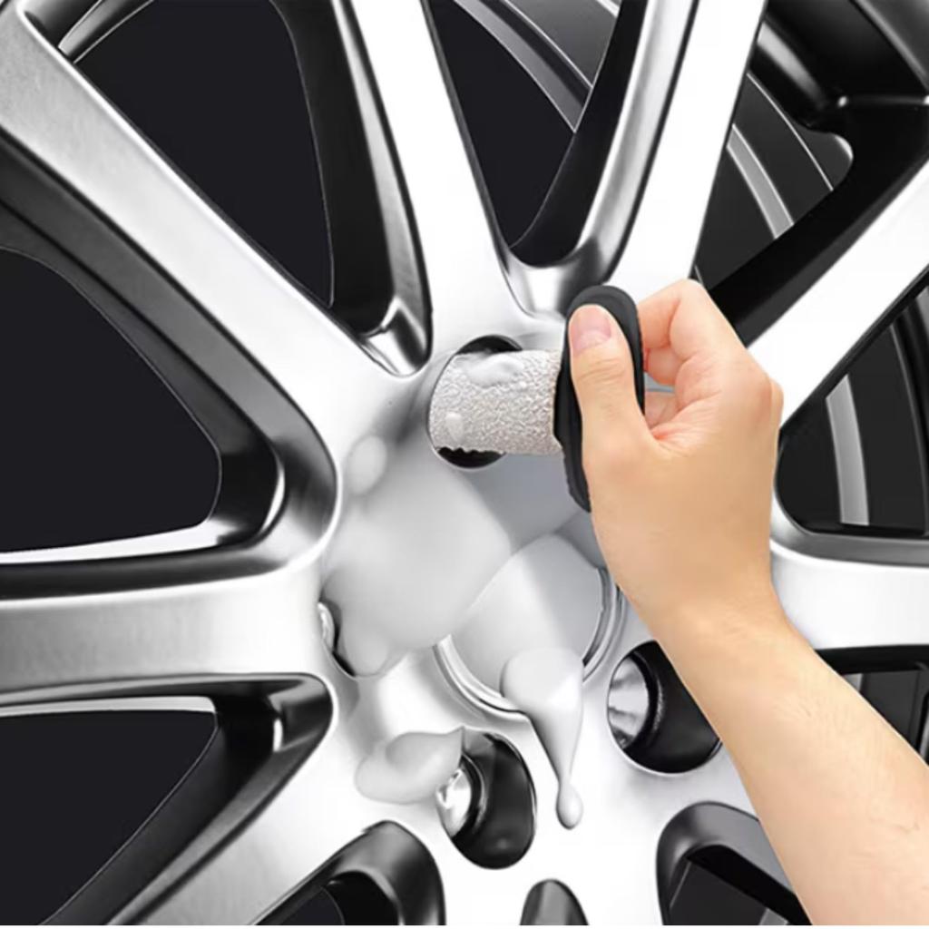 Wako Wheel Nut Cleaning Brush, Set of 2