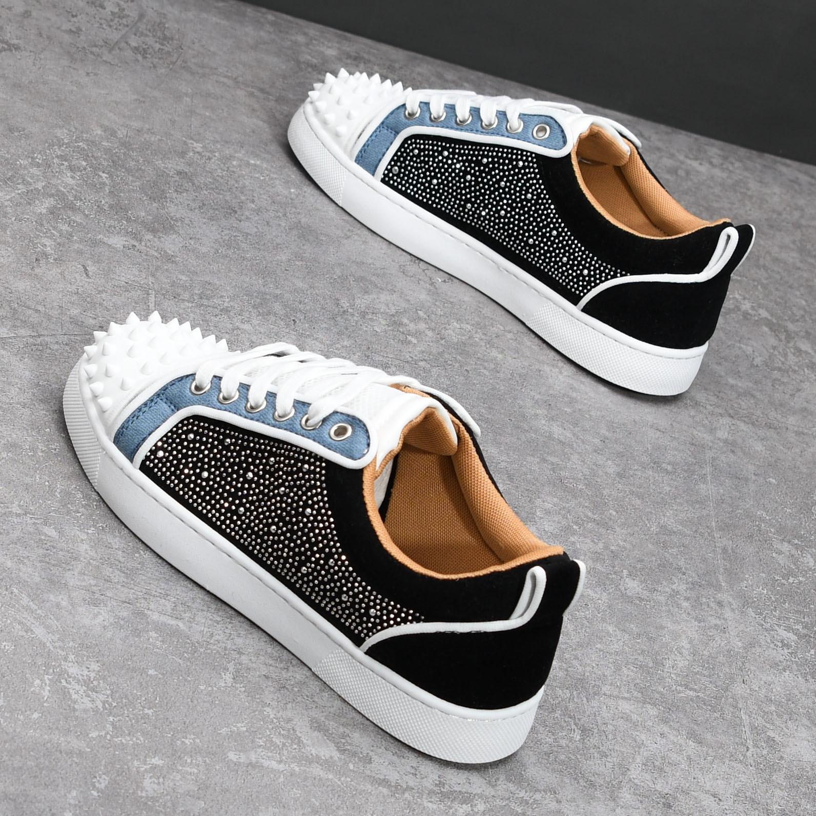 Кеды 22 весна новые дышащие заклепки красно-подошвенные туфли на шнурках стразы низкие кеды 39