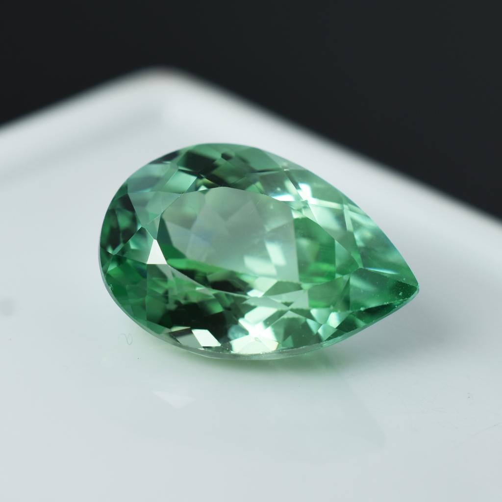 7.95 Ct Natural Bluish Green Sapphire Pear Stunning Certified Loose Gemstone