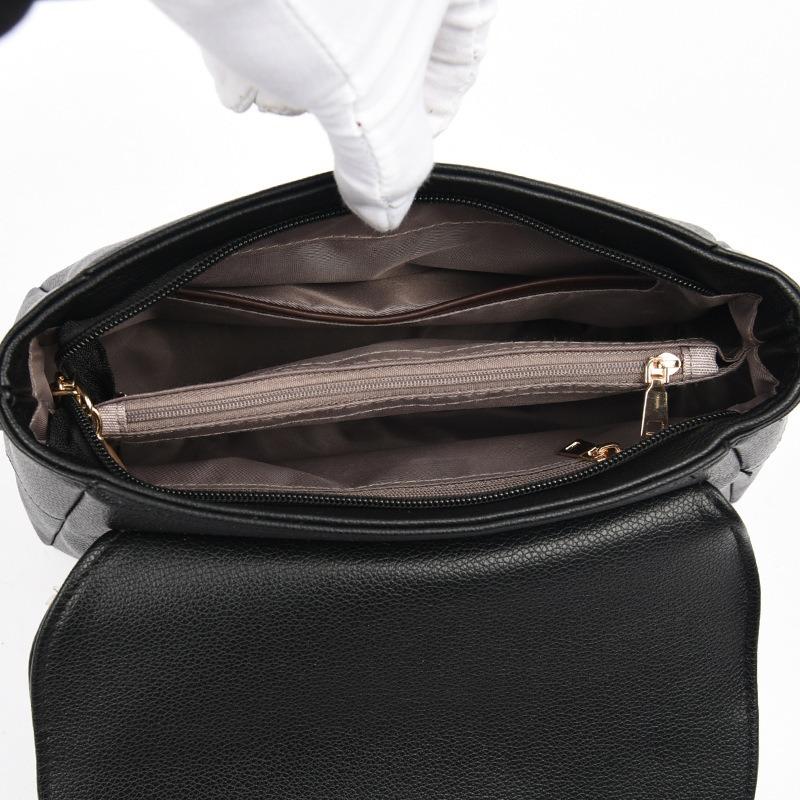 Soft Leather Embossed Shoulder Bag for Middle-aged Ladies, Crossbody Bag, Trendy Bag