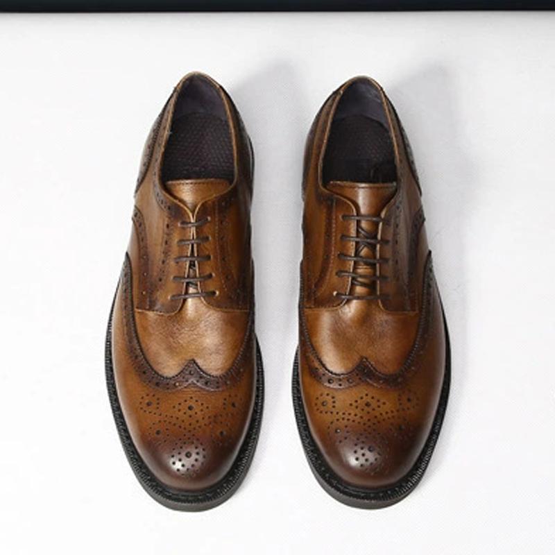 Handmade Carved Genuine Leather Brogue Shoes Men'S Oxfords Classic Round Head Block Heel Lace Up Business Formal Work Shoes Male