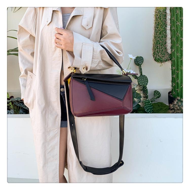 Портативная сумка через плечо с узором личи — фото 13