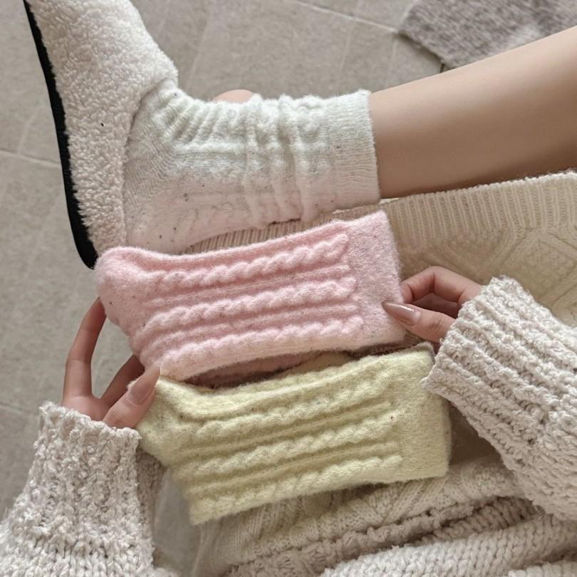 Australian Wool Autumn-winter Children's Powder Purple Cute Dopamine Color Mid-calf Socks, Warm Postpartum Socks, Thick Floor Socks