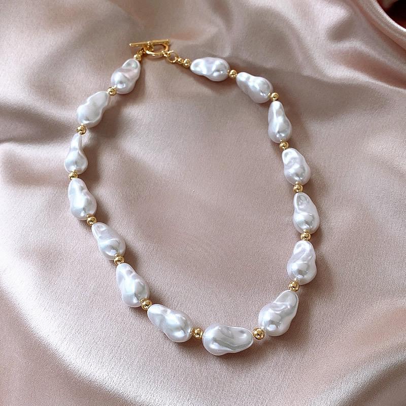 Exaggerated Personality Baroque Imitation Pearl Necklace Choker Collarbone Chain Ot Buckle Neck Chain Decorative Collar