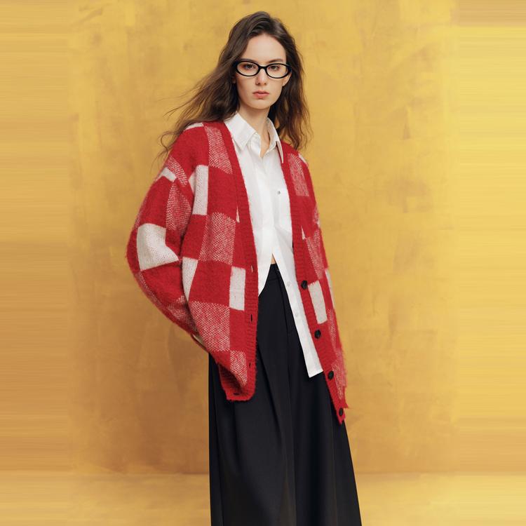 ELLE Simple Plaid V-Neck Loose Cardigan Long Sleeve Knit Sweater Women Sweater EZ63385