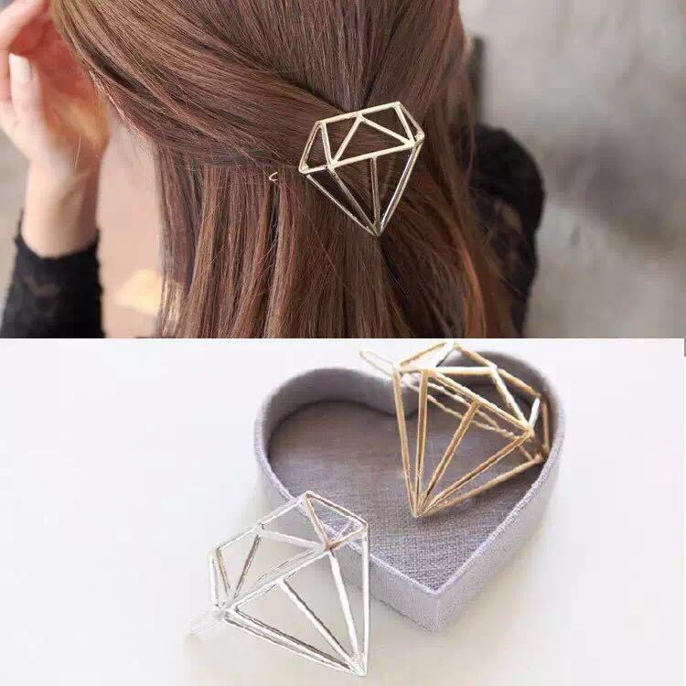 Korean-Style Alloy Frog Hair Clips