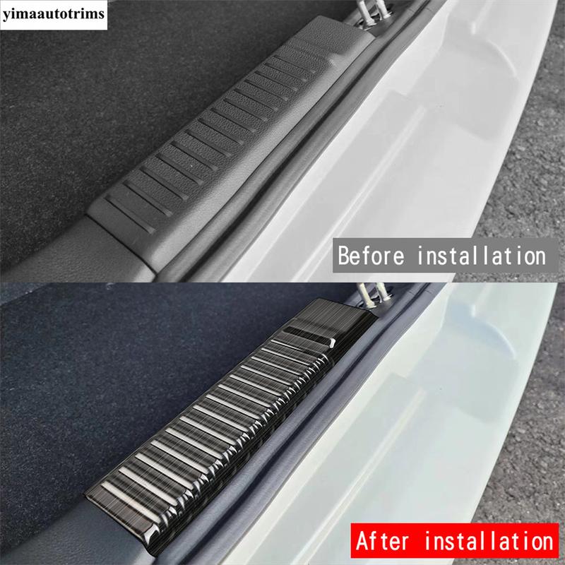 Car Rear Bumper Door Sill Plate Guard Panel Protection Cover Trim Stainless Steel Accessories For Suzuki Swift ZC / ZD 2024 2025