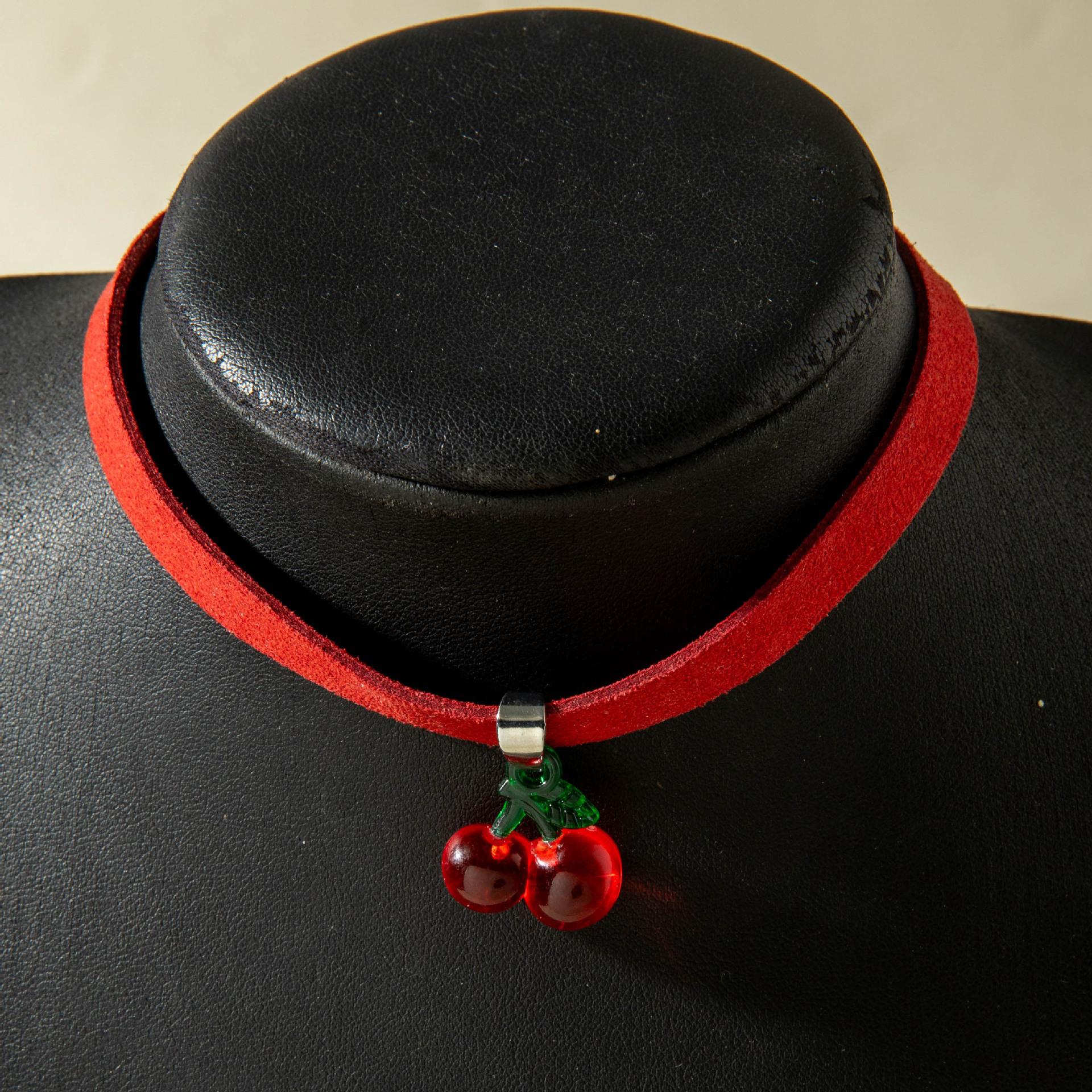 

Red love necklace, simple acrylic, fashionable, versatile, Valentine s Day gift, pendant necklace for women