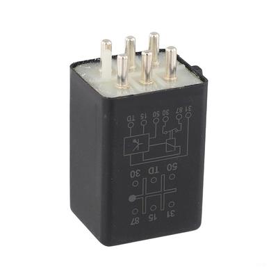 Fuel Pump Relay A0015450705 for Mercedes Benz W123 280E/280CE/280SE 77-82