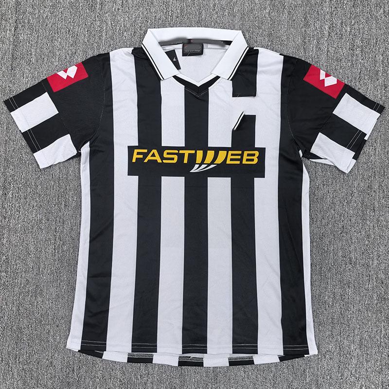 Vintage 01-02 Juventus mājas spēles krekls
