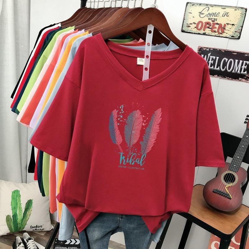 

Женская футболка с коротким рукавом, большого размера, свободная и стройнящая, топ с V-образным вырезом с принтом S бордовый