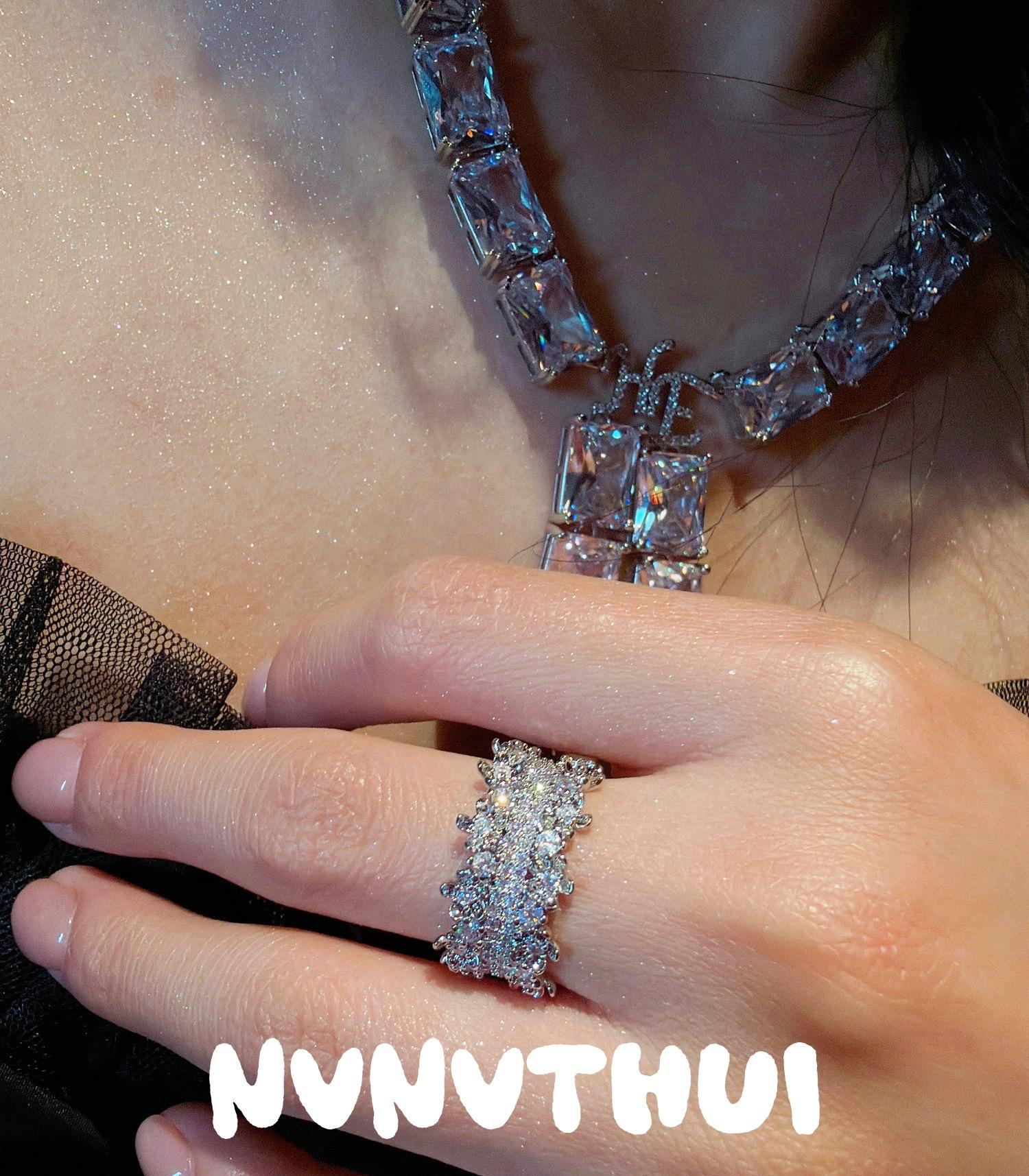 

Jewelry, Fog Rain Drop Large Carat Gem Necklace, Banquet Haute Couture Bow Water Drop Flash Diamond Earrings Set