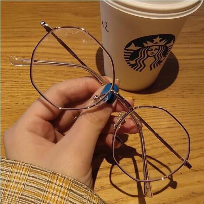 Anti-Blue Flat Glasses For Men And Women With The Same Fashionable And Versatile Student Myopia Finished Glasses