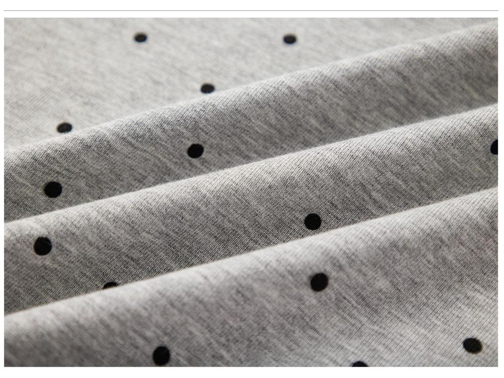 High-Quality Women's Polka Dot Long Sleeve Slimming T-Shirt - Fall 2025 Collection