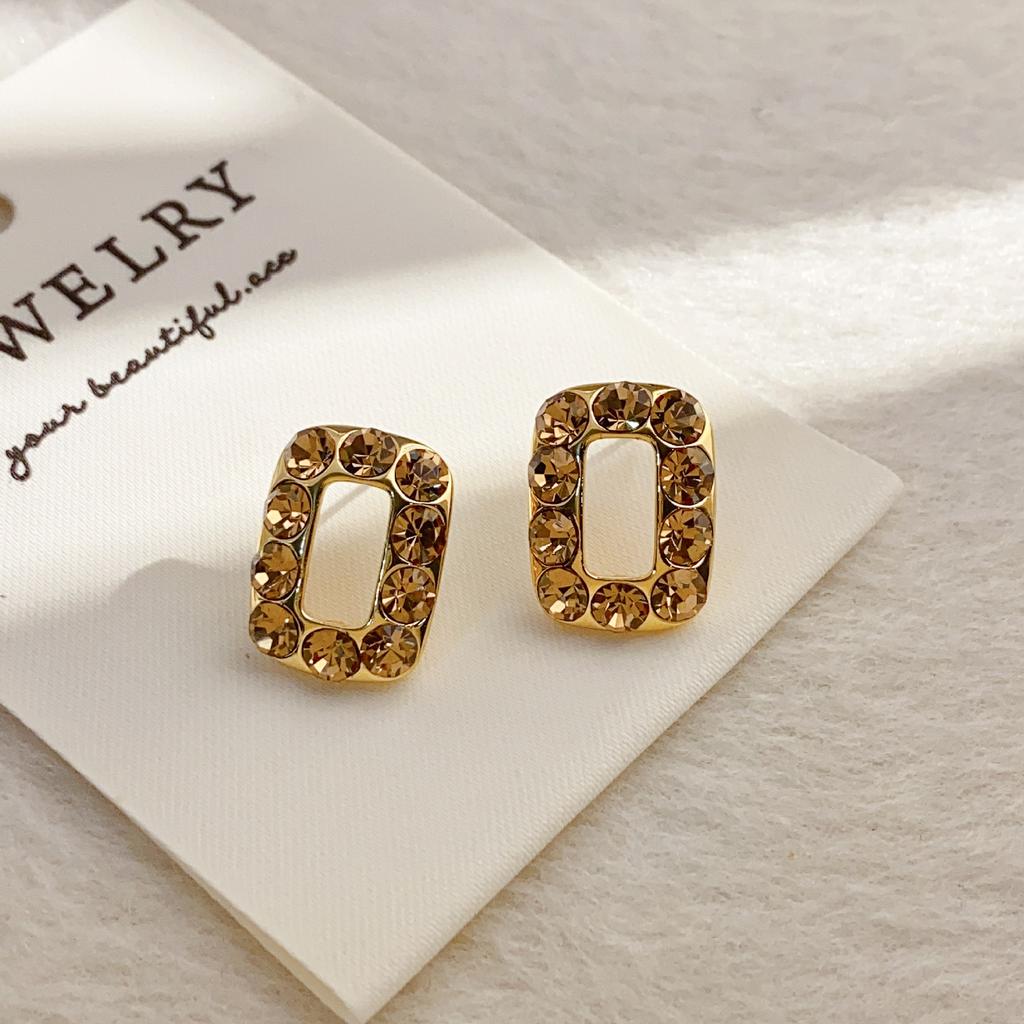 Copper Plated 18K Gold French Autumn Winter Vintage Tea Crystal Rhinestone Women's New Arrival Light Luxury Stud Earrings