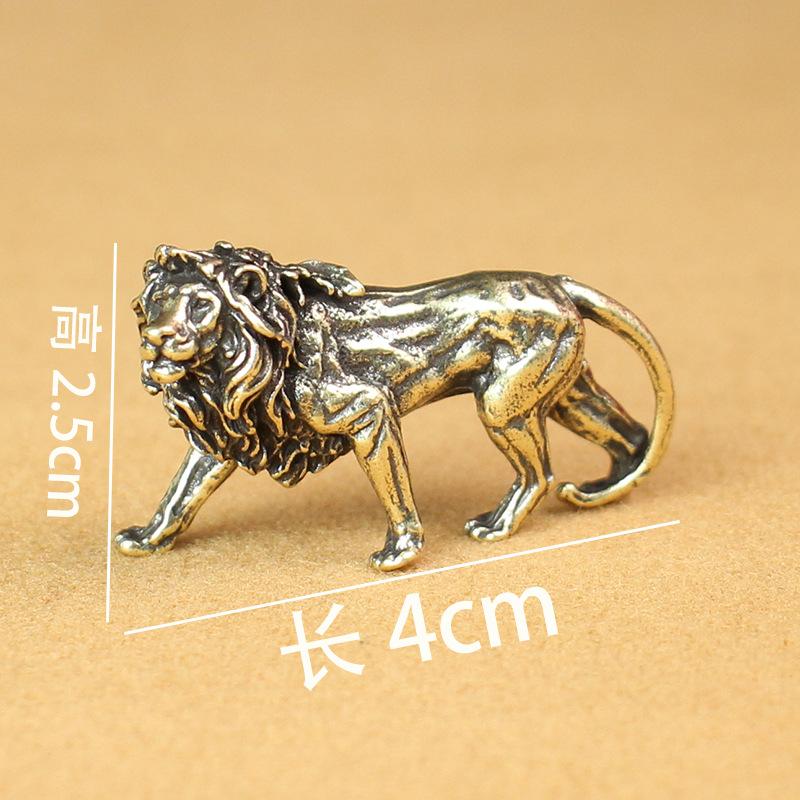 

Чистая медь лев маленькое медное украшение латунь цельный король лев чайный питомец брелок микро-гравировка антикварная медная посуда медное искусство медные детали