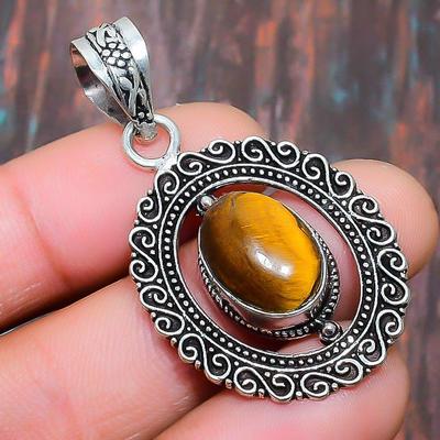 Wunderschöner handgefertigter Schmuckanhänger aus 925er Sterlingsilber mit Tigerauge-Edelstein