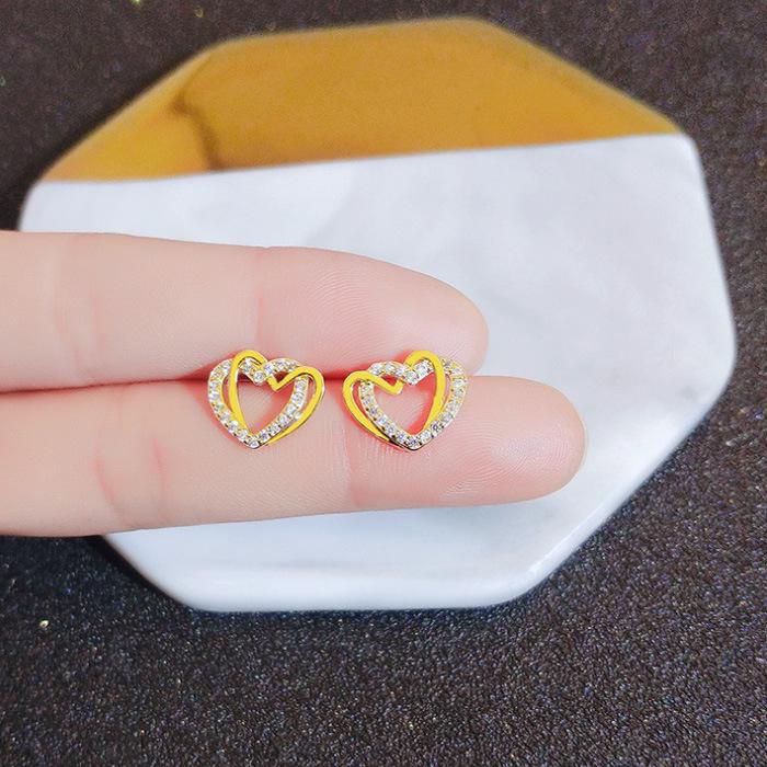 Design Sense Gold Double Heart Stud Earrings Trendy Simple Small Earrings Wedding Date Earrings