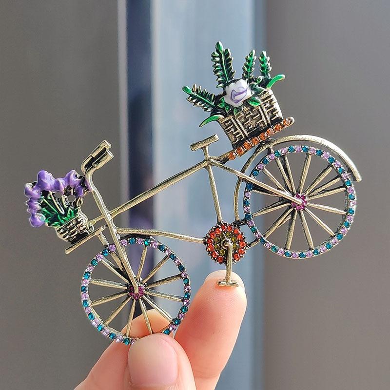 Retro Creative Bicycle Brooch Fashion Pin Women's Clothing Accessories Bicycle Corsage