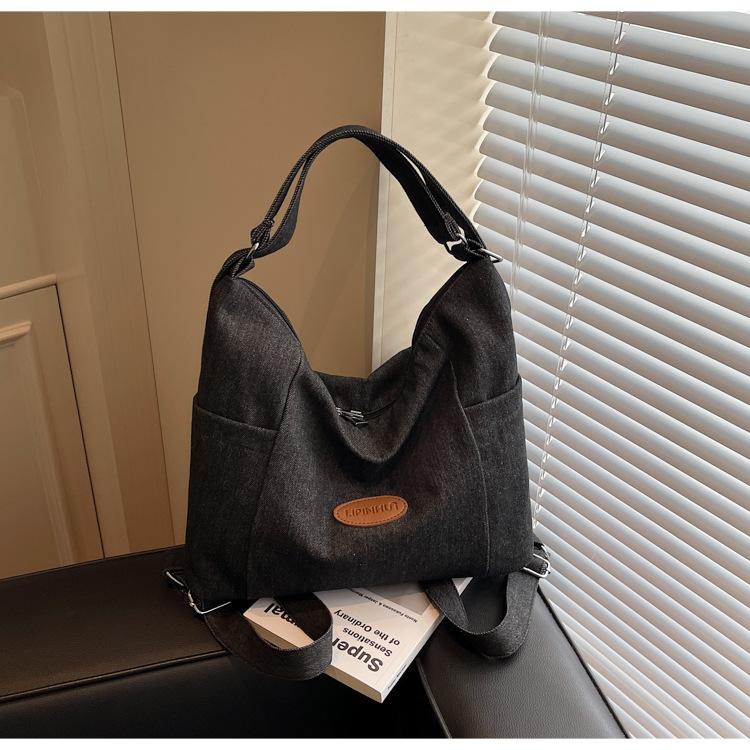 

Retro large-capacity shoulder bag tote bag, new simple commuter women s multi-function чорний