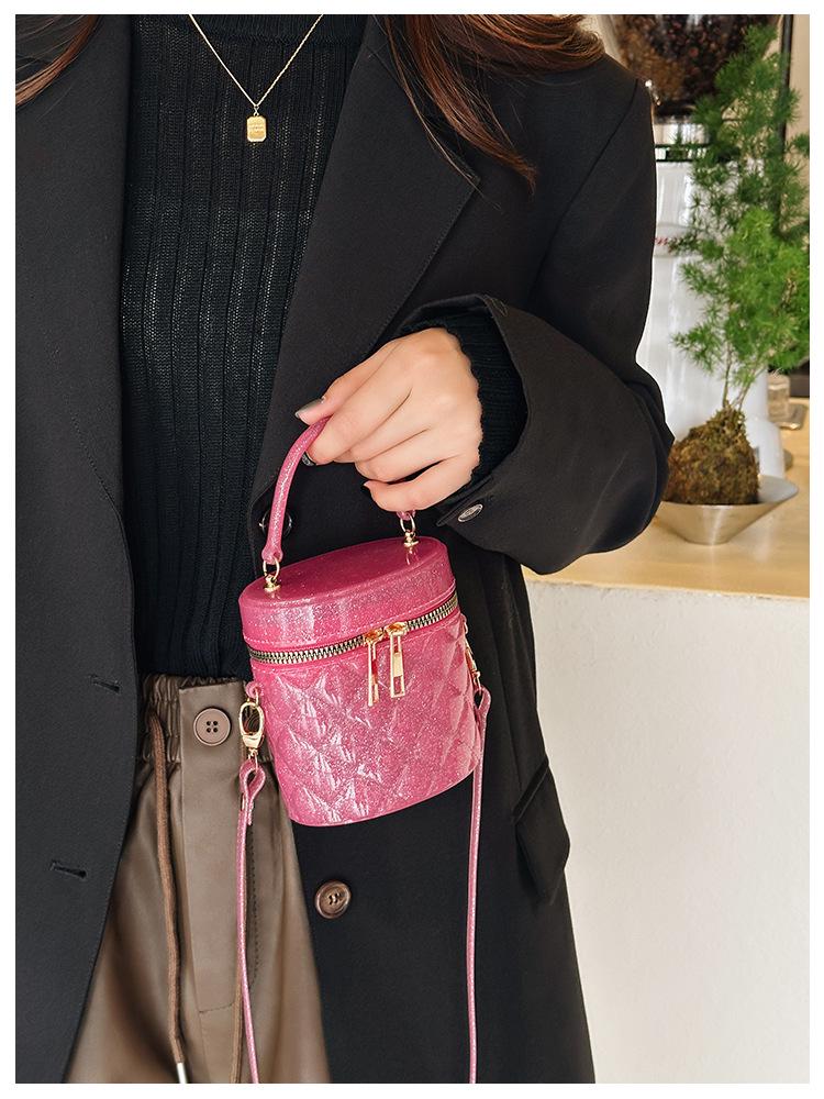 2025 Kids' Jelly Mini Cylinder Crossbody Bag – Cute, Stylish Small Handbag for Makeup & Accessories