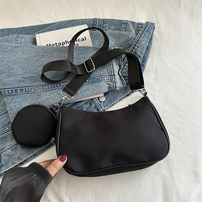 Unique Stylish Black And White Shoulder Bag For Women Perfect For Autumn Fashion