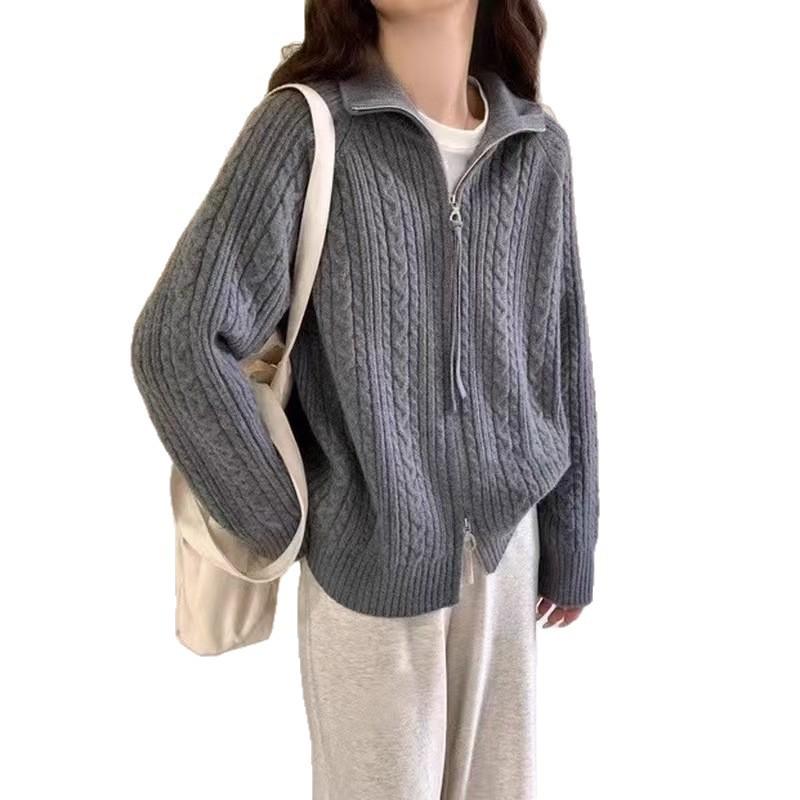 Women's Wool Cable Knit Cardigan with Turn-Down Collar - Soft, Loose-Fit Jacket for Autumn/Winter