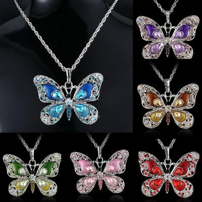 Muttertagsgeschenke Schmetterlingskette Opal Schmuck Anhänger Halsketten für Frauen Halsketten Geschenk