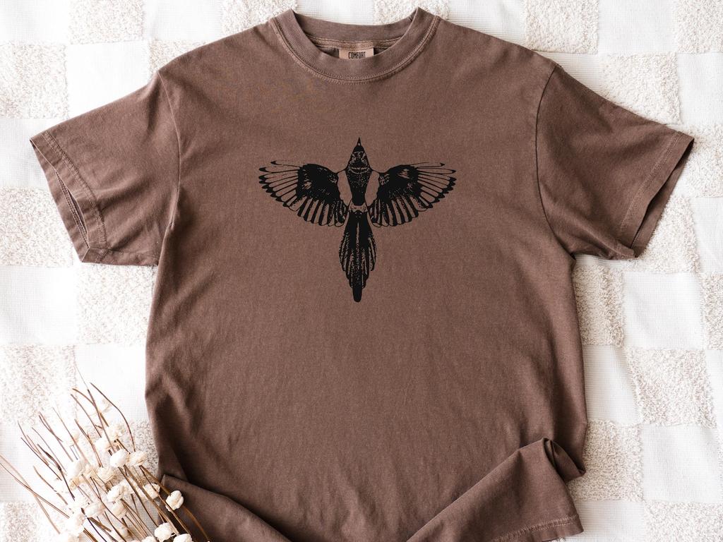Magpie Bird Line Art Shirt – Vintage Flying Bird Tee, Minimalist Wildlife Nature Lover Gift, Ornithology Aesthetic Top
