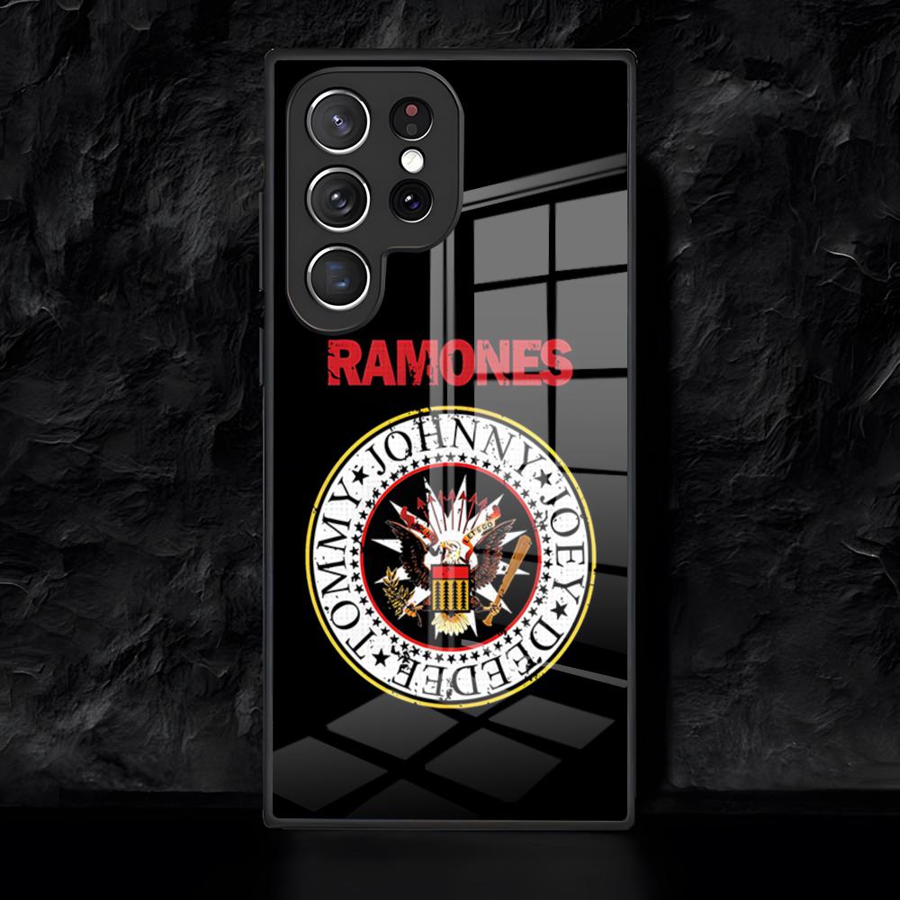 

Rock Band R-Ramones Phone Case For Samsung S26 S25 Edge Ultra 24 23 22 21 Ultra Plus Fe A55 56 15 4G 5G Glass Cover Galaxy S22 Plus