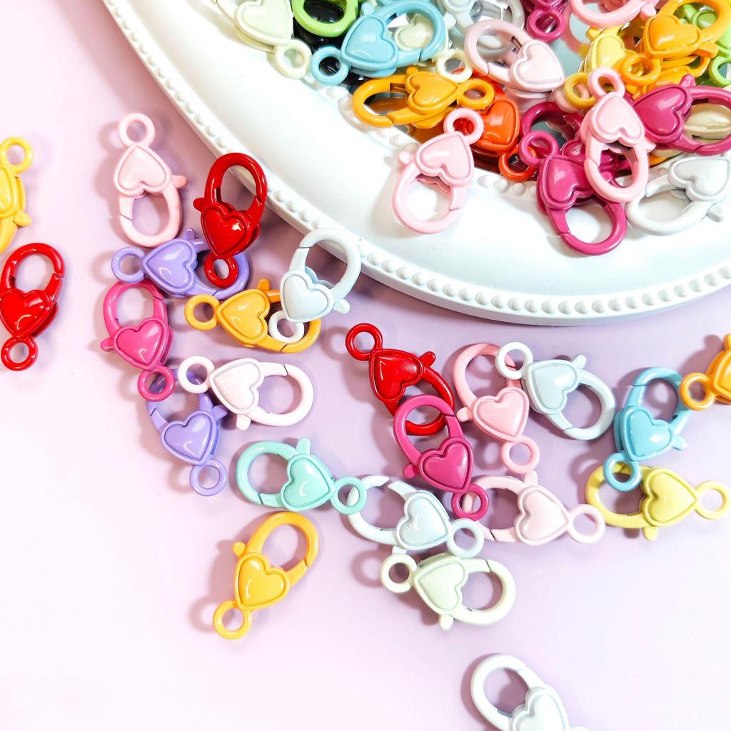 Cute DIY Heart Lobster Clasp Keychain Pendant with Spray Paint Colors