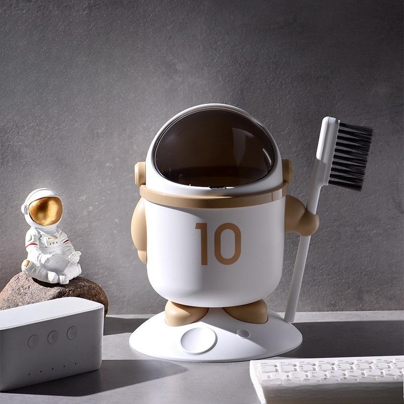 Creative Astronaut Desktop Trash Can with Brush Home Office Glove Box Storage Bucket Cute Ornament
