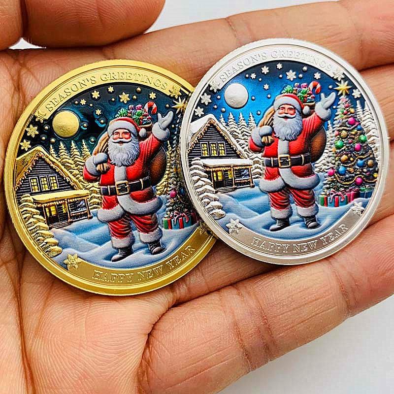 Santa Claus coins, New Year gifts, New Year's greetings, Christmas snowman, bells, commemorative medals, creative decorations, keychain