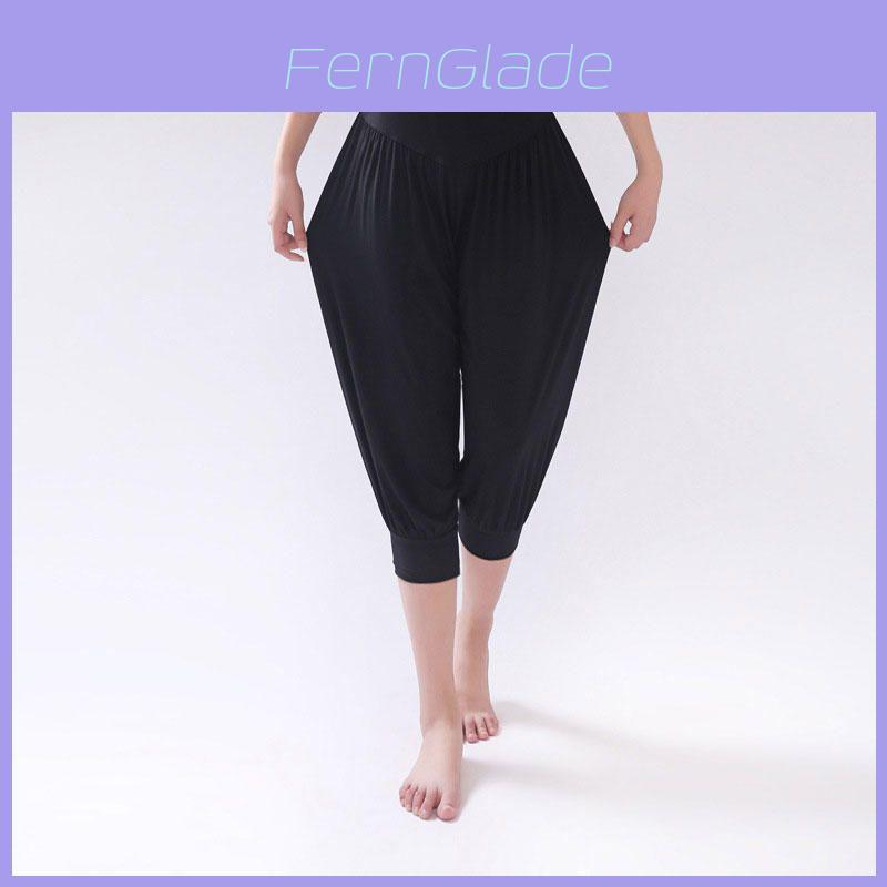 Pantaloni Larghi da Donna Primavera con Tessuto Elasticizzato Monocolore e Vestibilità Comoda