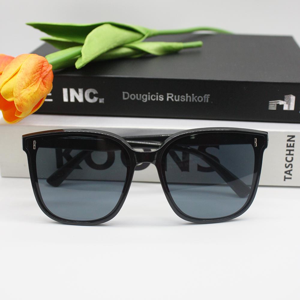 

Комплект из 4 предметов, солнцезащитные очки для мужчин, тонкий кошелек, поляризованные солнцезащитные очки, оригинальный классический браслет, в комплекте коробка для подарка на праздник студенту