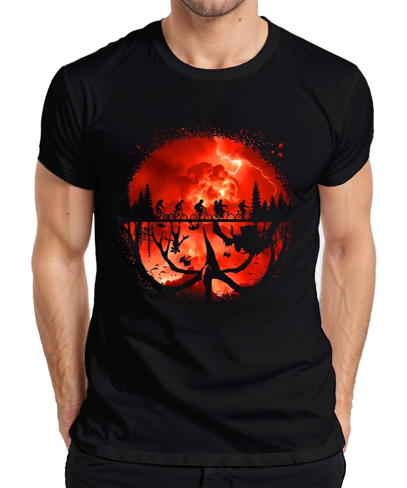 Upside Down Kinder auf Fahrrädern Monster Horror 80er Retro Herren T-Shirt L