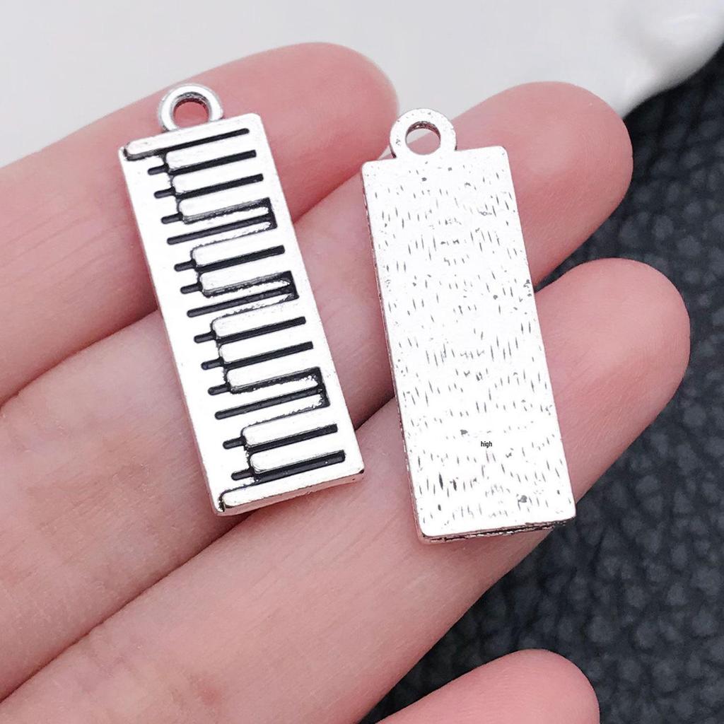 Mixed 30-Piece Musical Instrument Alloy Pendant Set with Guitar, Notes, and Mini Music Jewelry Accessories