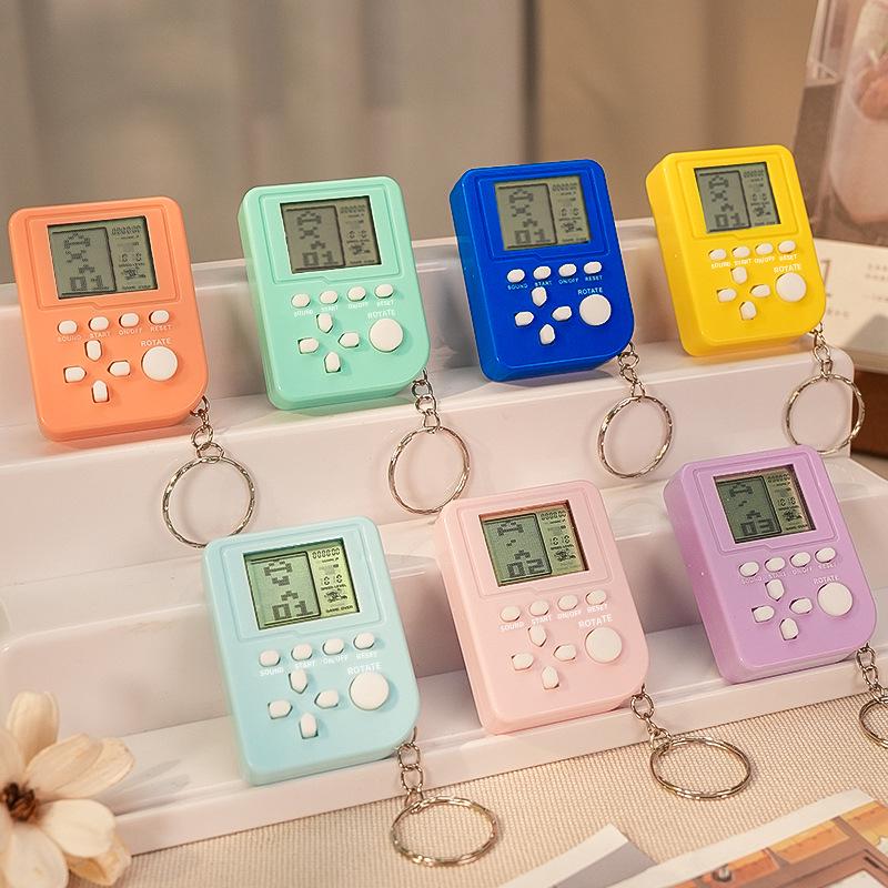Tetris Handheld Mini Game Keychain - Nostalgic Electronic Game for School