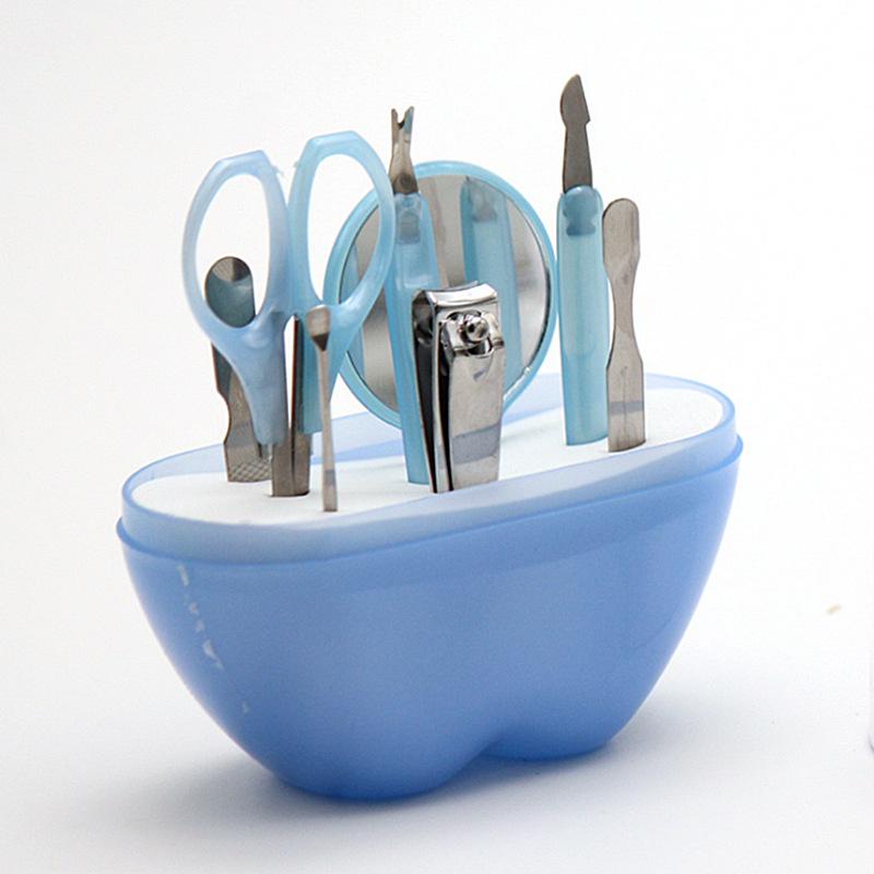 8-Piece Apple Nail Art Manicure Set with Nail Clippers