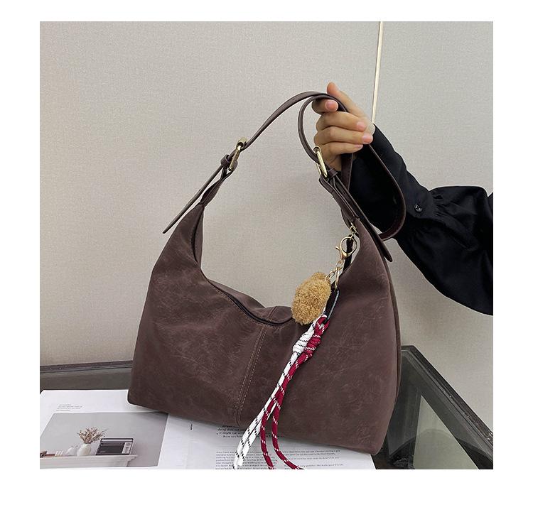 

2025 Fashionable Women s Large-Capacity Casual Crossbody Tote for Students Single Bag кофейный