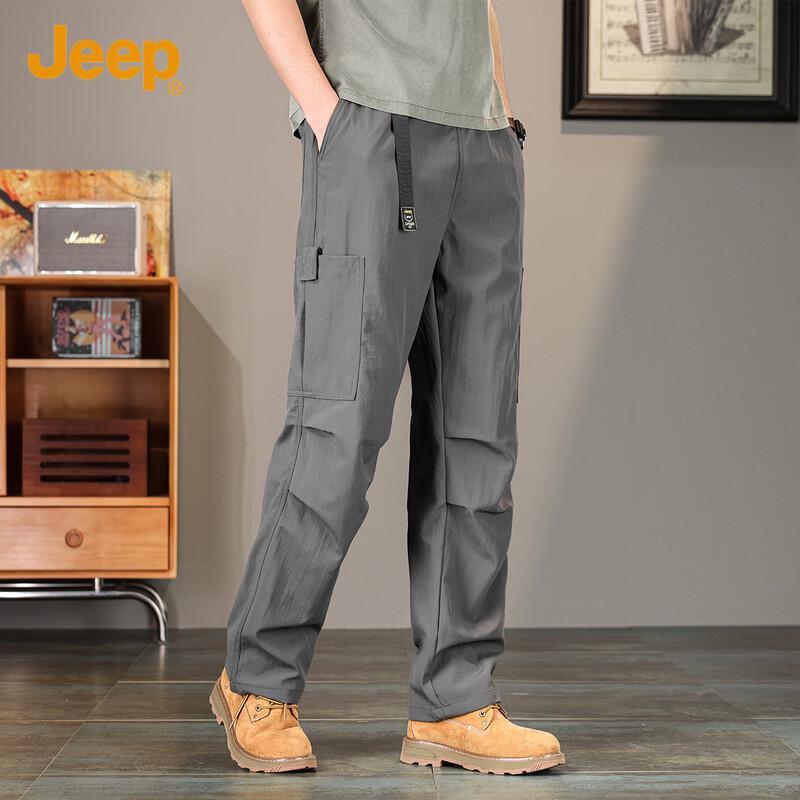 Jeep Men's Straight-Leg Multi-Pocket Cargo Pants