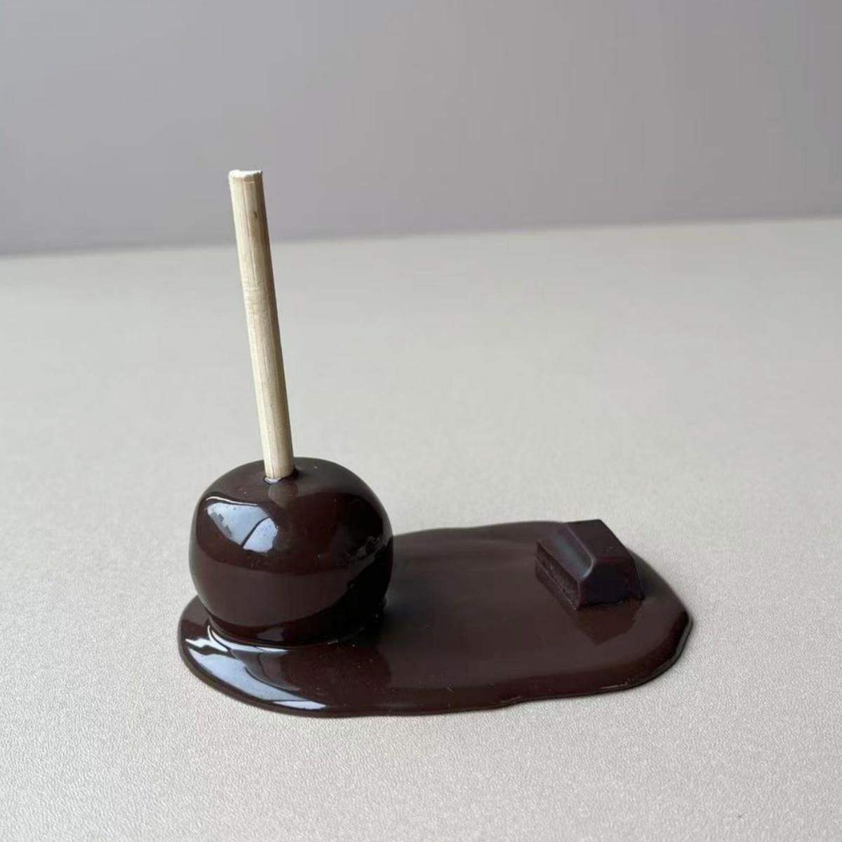 

1PC Fake Melted Chocolate Lollipop Phone Stand - Easter Decor, Realistic Candy Holder, Cute Dessert Display Prop глибокий рожевий колір